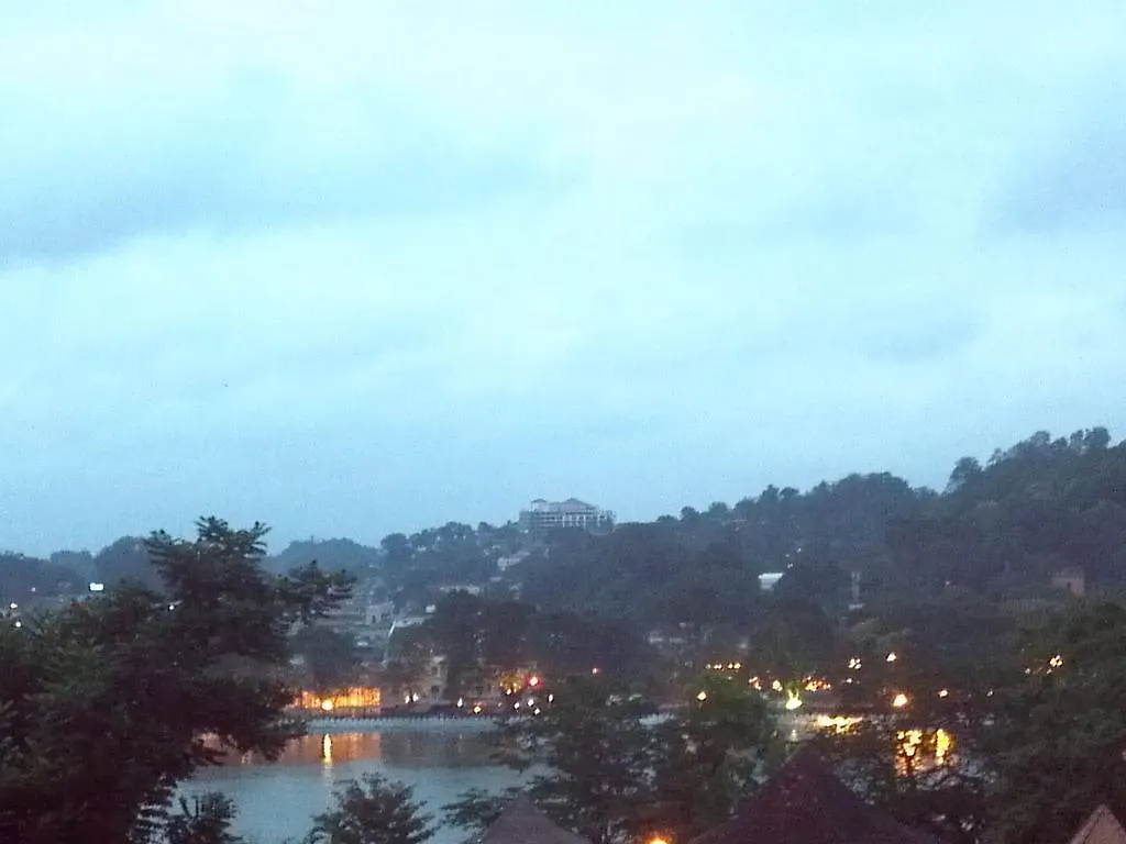 Hotell Amaara Residence Kandy
