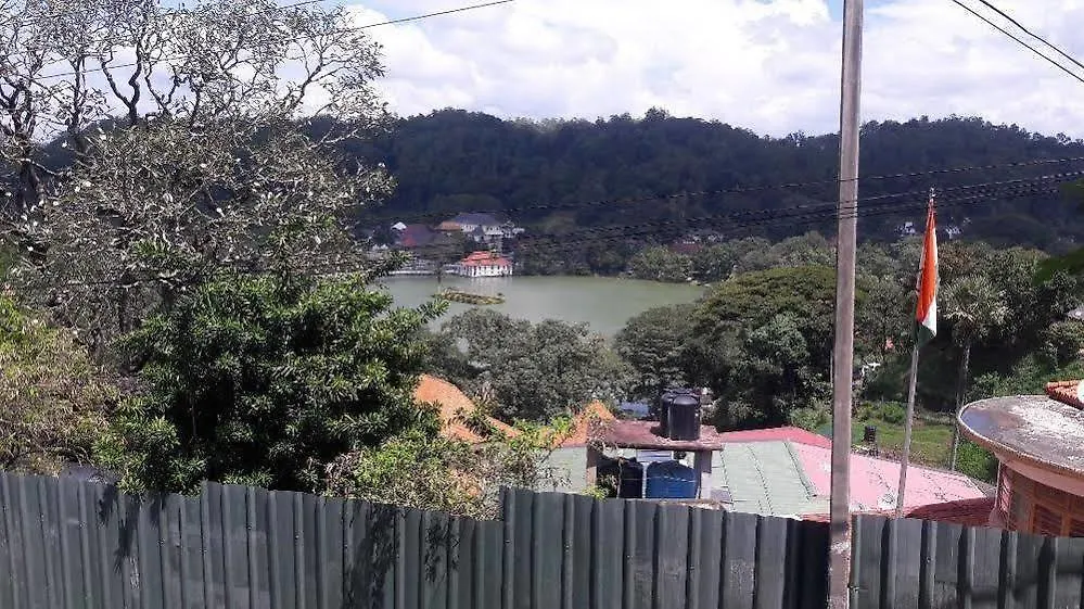 Amaara Residence Kandy 2*,  Sri Lanka